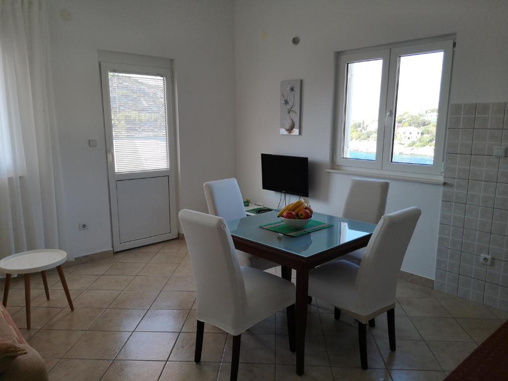Apartments Mate photo 4