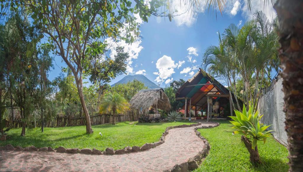 Zoola San Pedro Atitlan