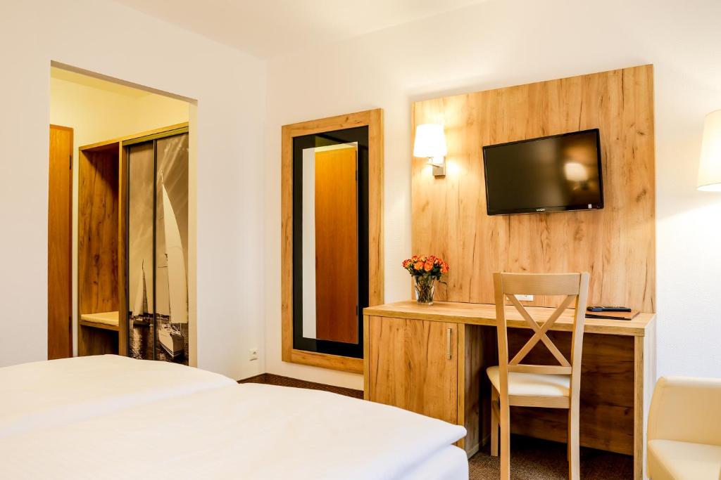 Lindenhotel Stralsund photo 4