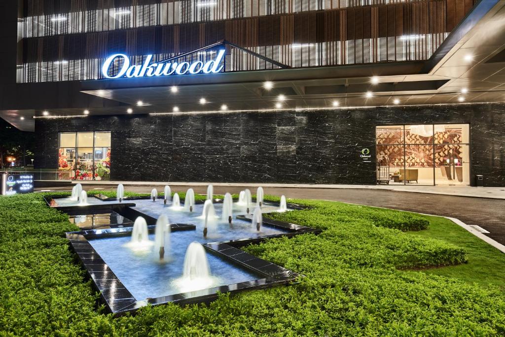 Oakwood Residence Saigon