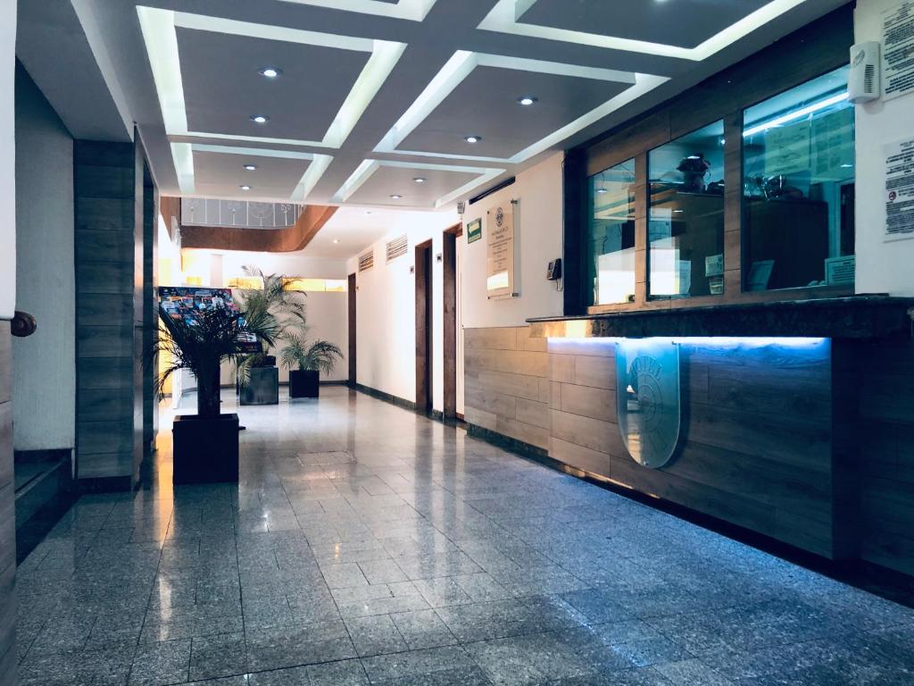 Двухместный (Номер с кроватью размера «queen-size»), Hotel Mina