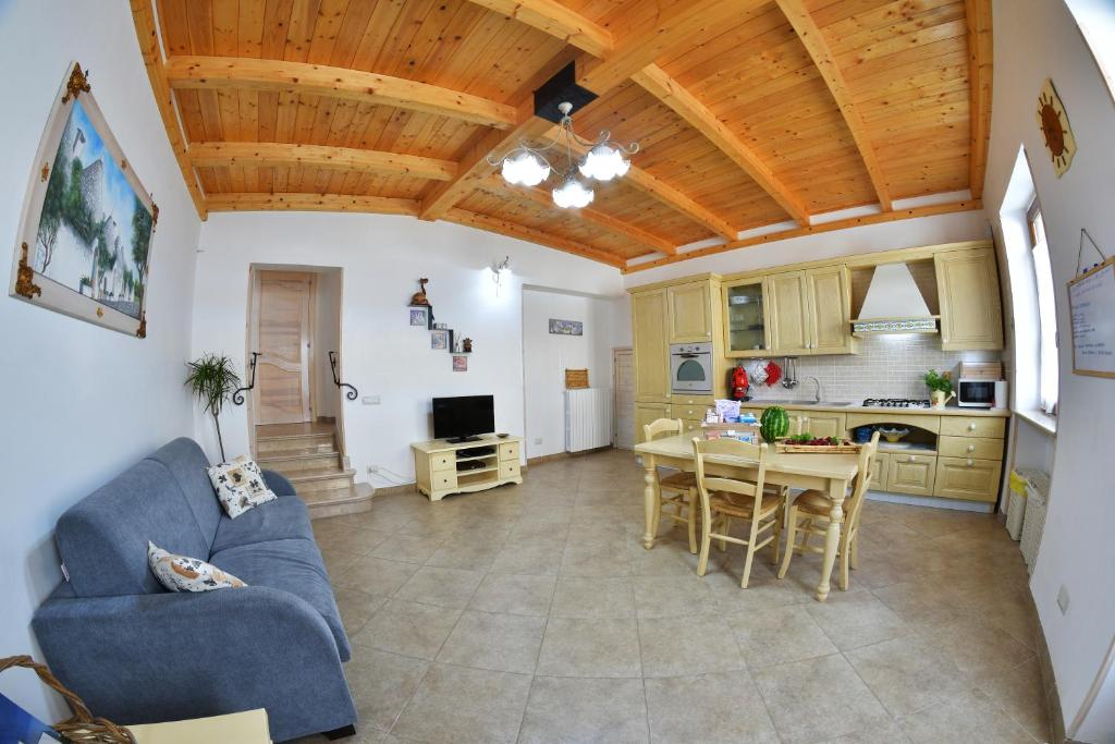 Marghegio' house photo 4