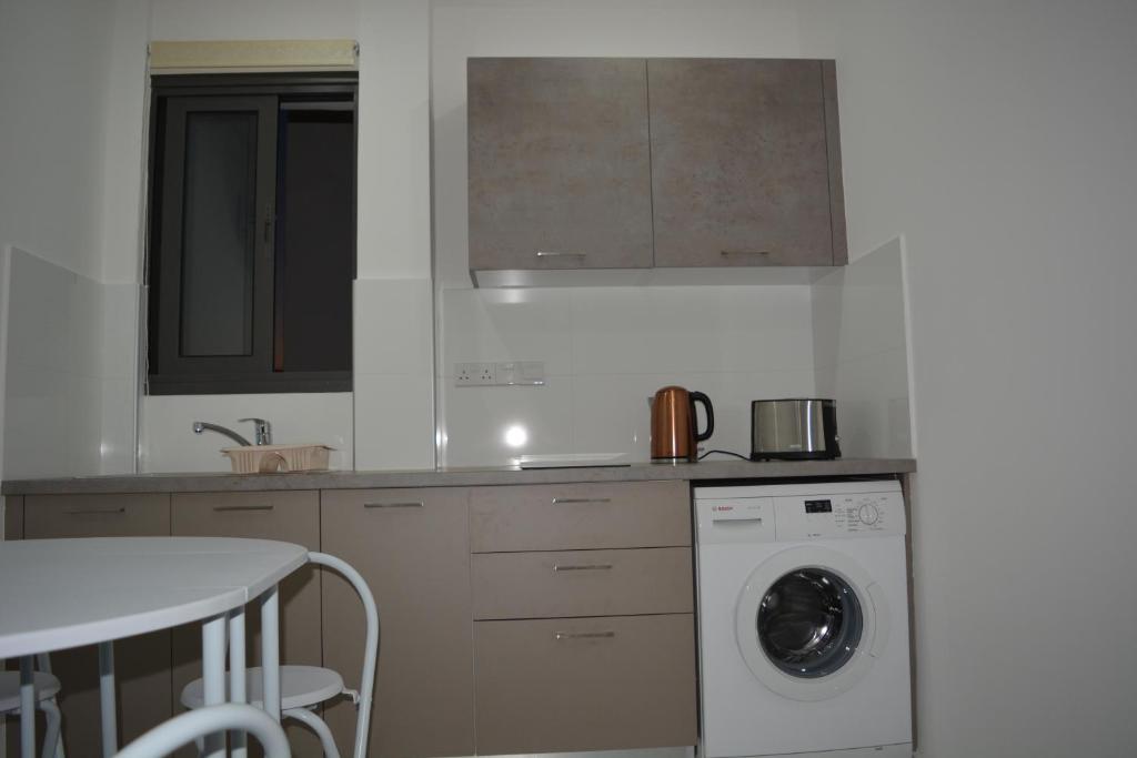 P.L Hermes Studios & Apartments photo 2