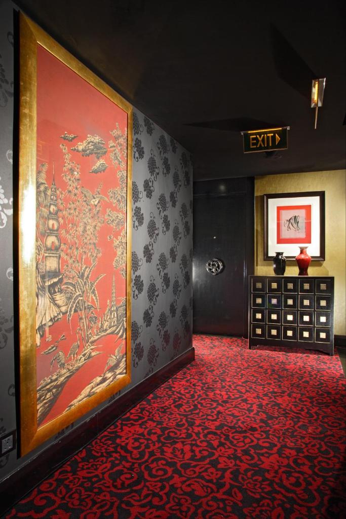 Двухместный (Фирменный номер «Премьер» с кроватью размера «king-size»), Orchard Hotel Singapore