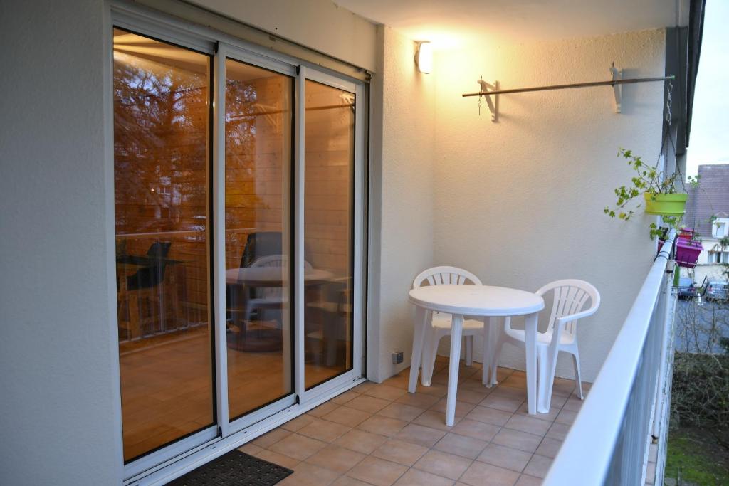 F1 entier Cosy style CHALET Montgeron, Proche Paris photo 4
