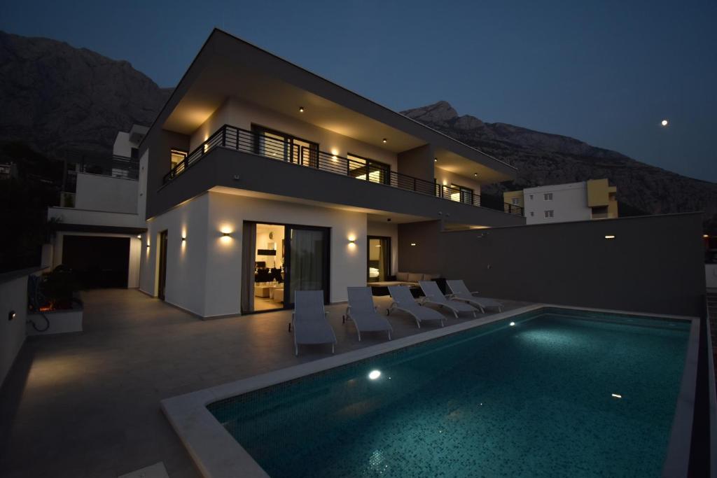Villa Zoran - Makarska photo 1