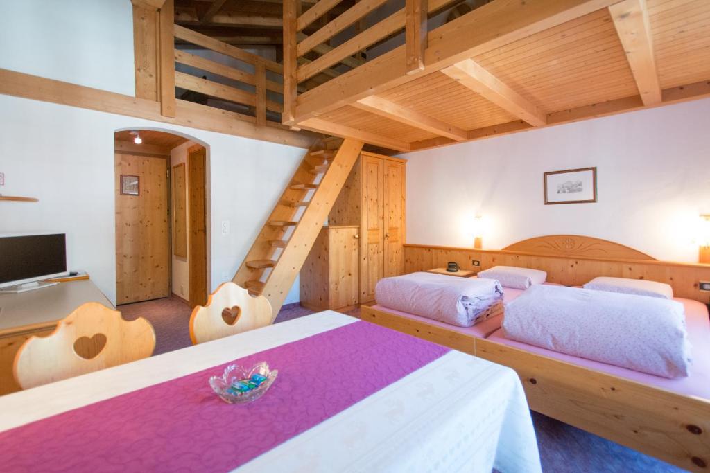 Hotel Soliva photo 1