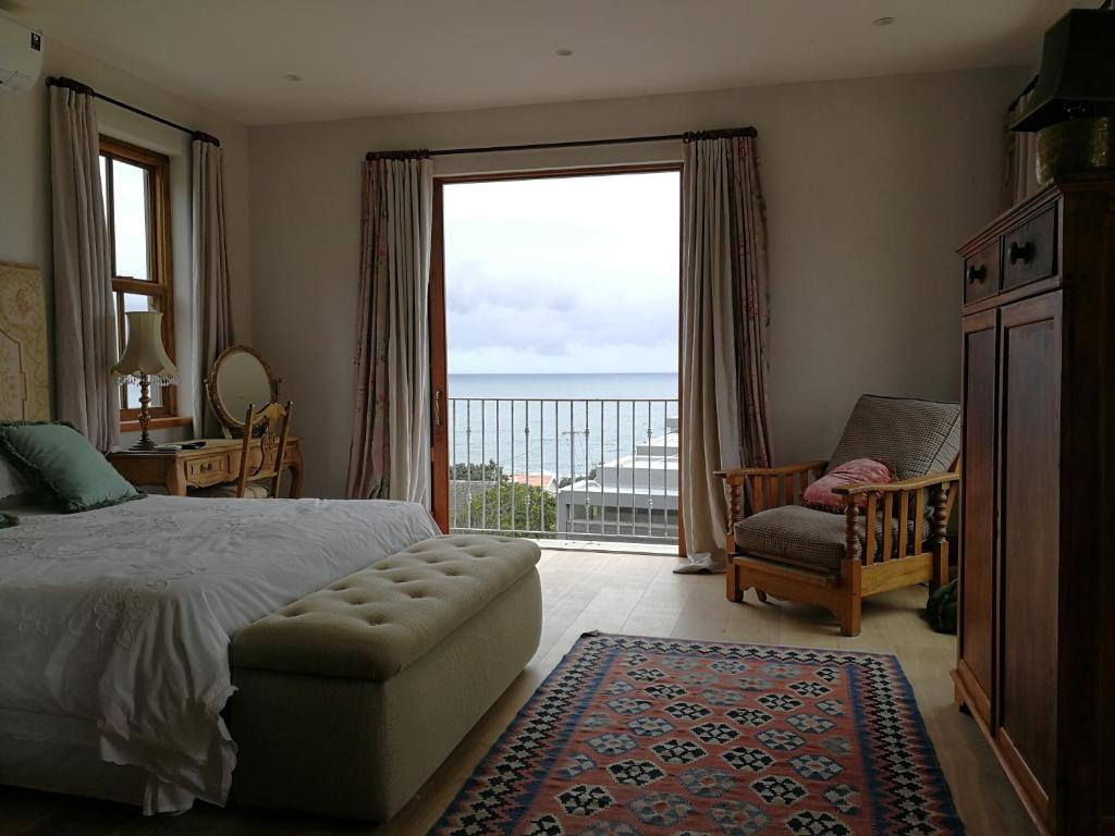 Bakovenbay Luxury Suites photo 1