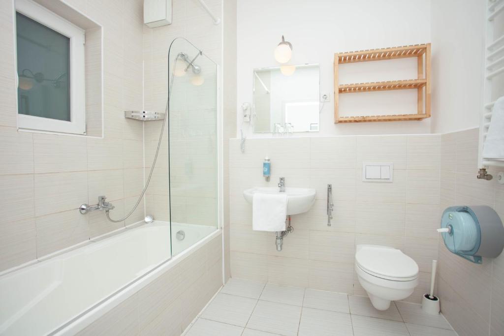 Апартаменты (Апартаменты с 1 спальней), Maple Tree Budget Apartments