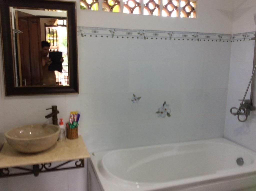 Quoc Phuong Riverside Homestay