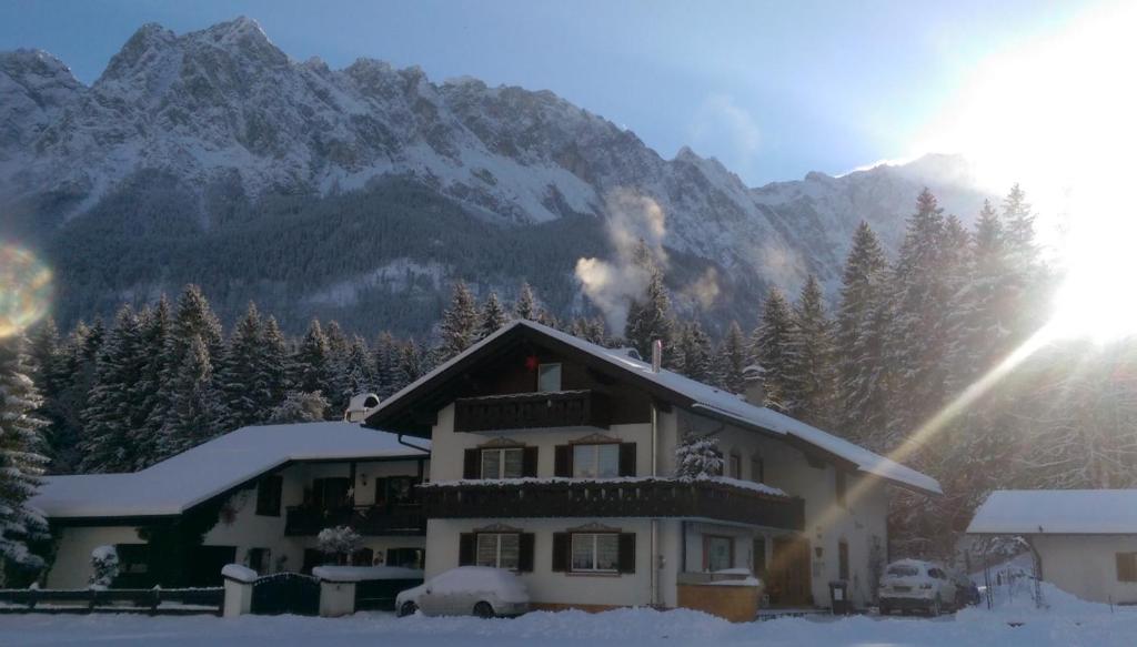 Gästehaus Lehnerer Grainau photo 3