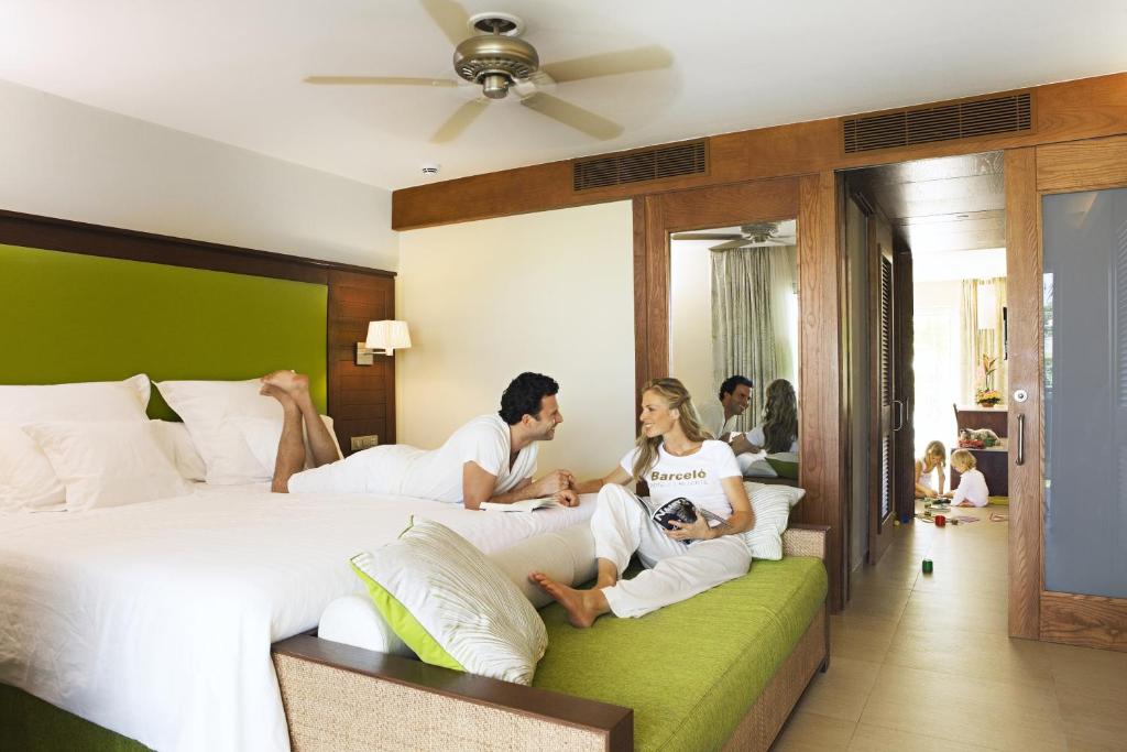 Семейный (Семейный номер (для 3 взрослых и 2 детей)), Barcelo Bavaro Palace All Inclusive