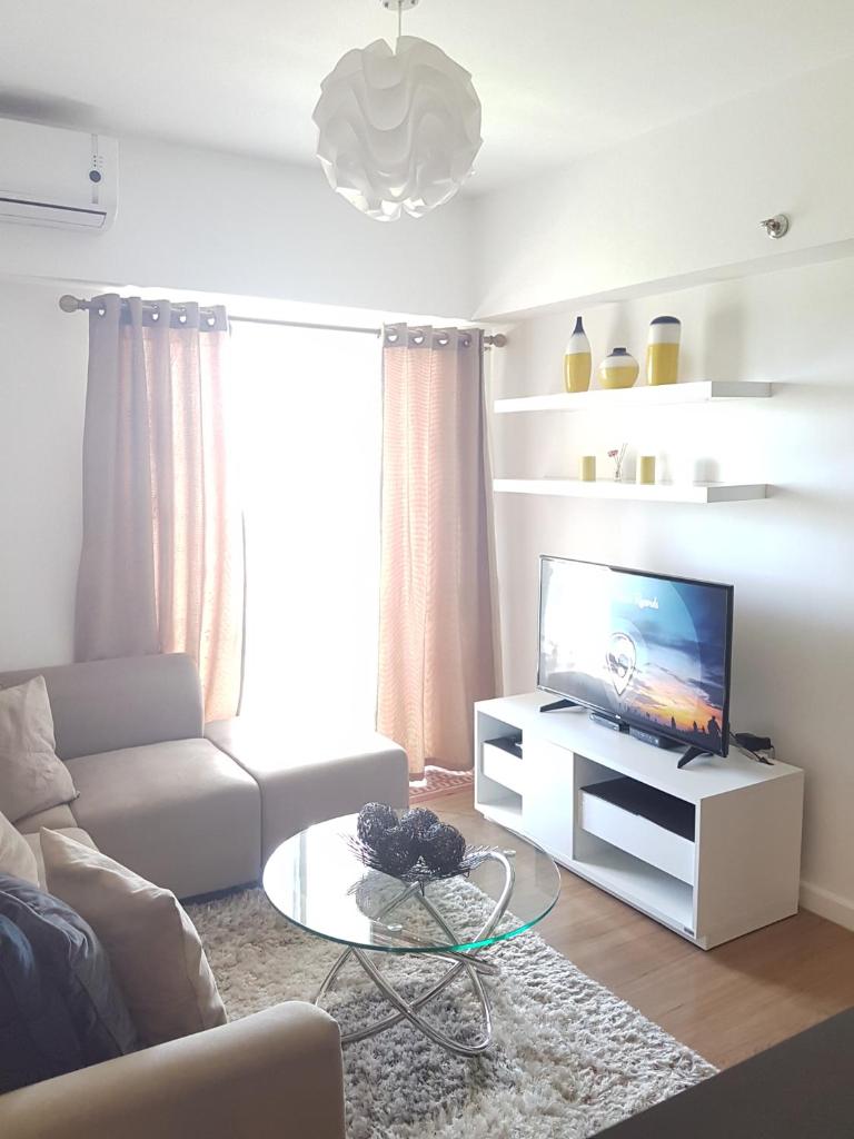 Marquee Residences photo 2
