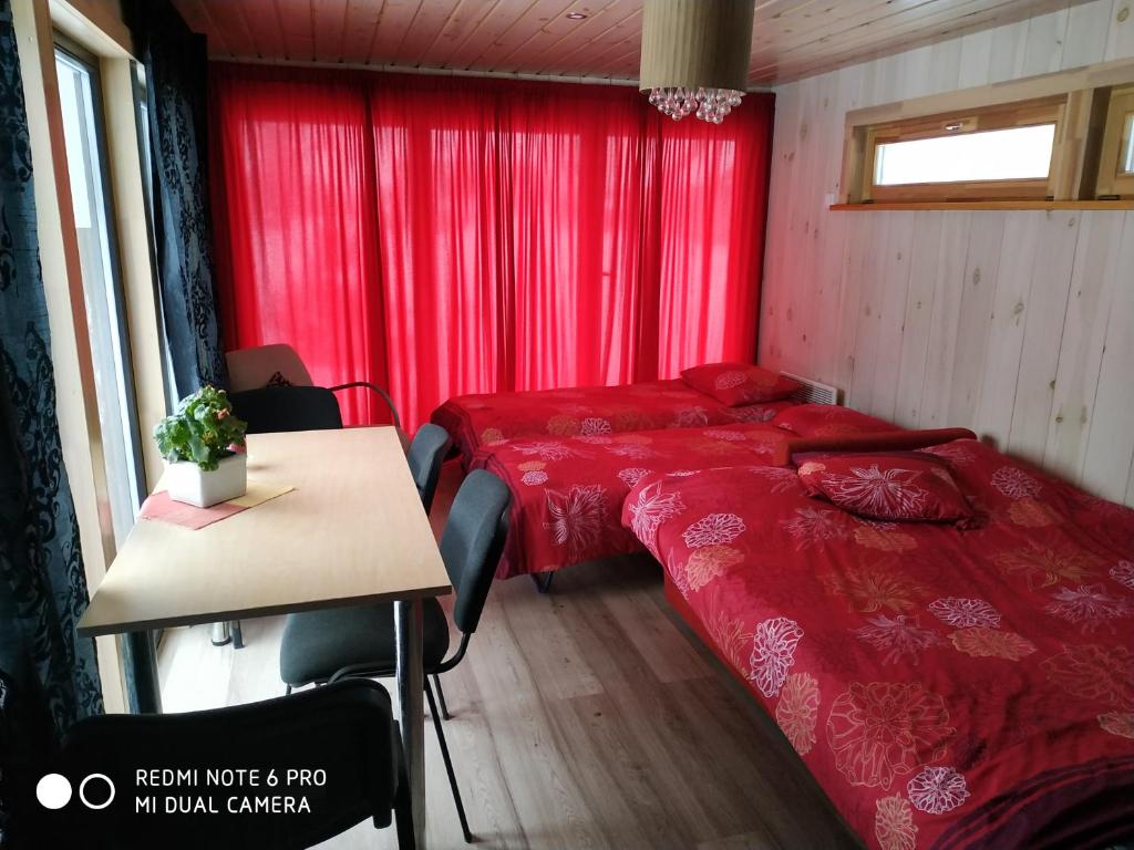 Parila Holiday House with Sauna photo 2