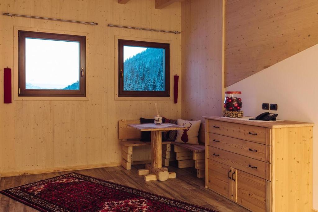 Malga Ces photo 2