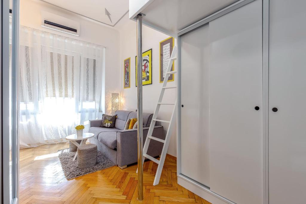 Studio apartman Piramida photo 1