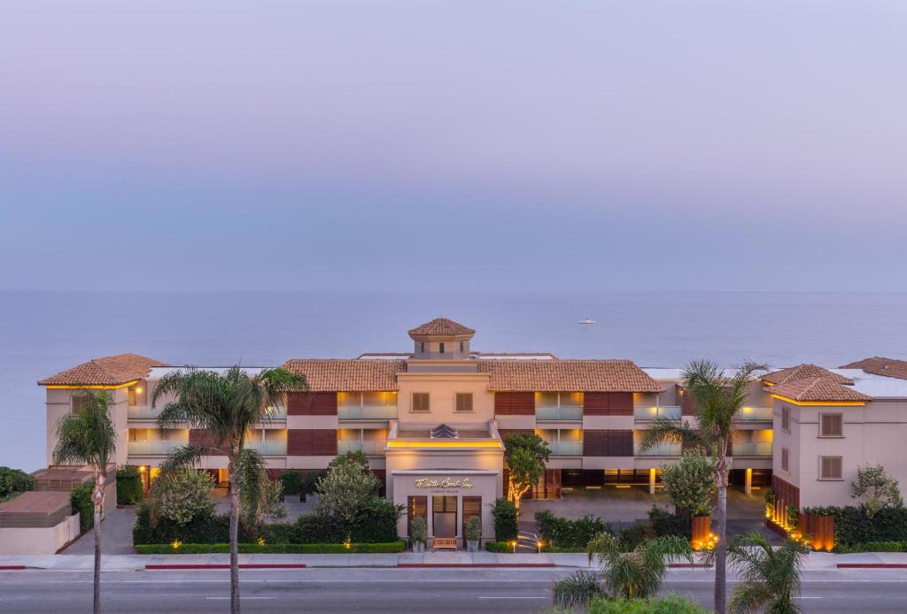 Malibu Beach Inn photo 2