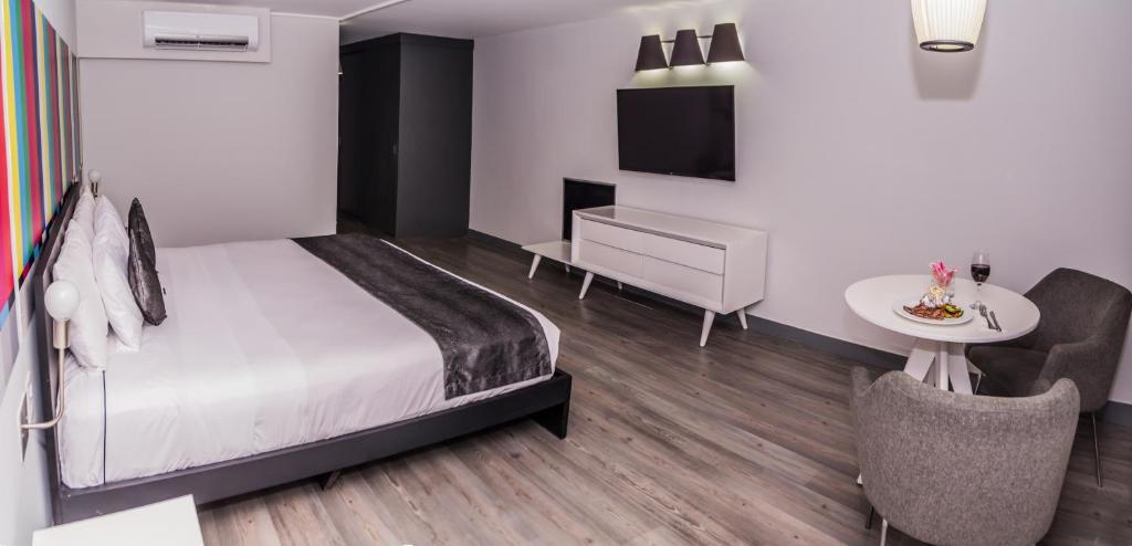 Двухместный (Номер Делюкс с кроватью размера «king-size»), Hotel El Ejecutivo by Reforma Avenue