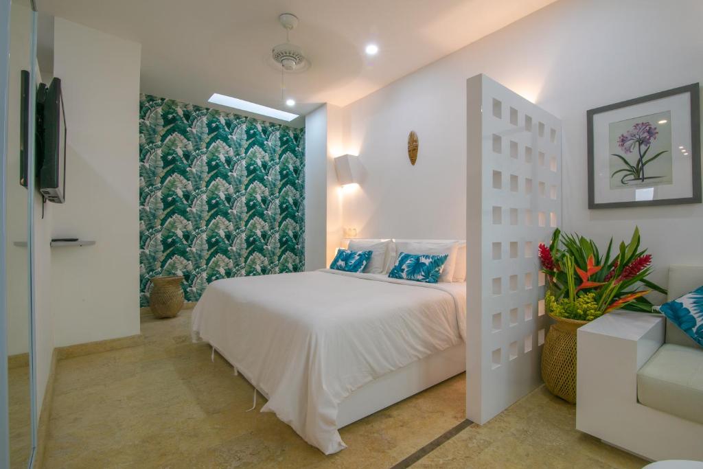El Cactus Luxury Apartments in Historic Center photo 3