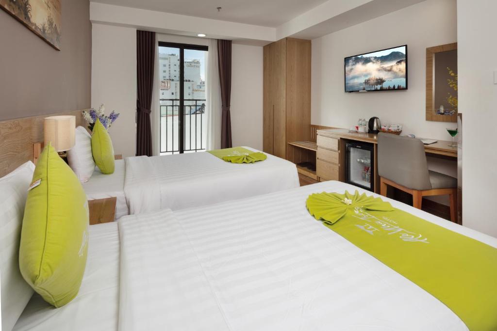 Ale Nhatrang Hotel - Tap to explore photos