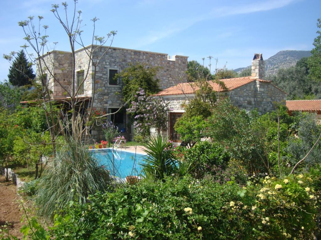 Villa Mandarin by Important Group Travel photo 4