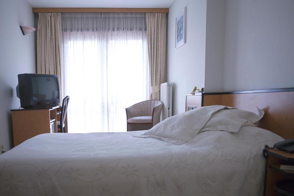 Hotel Des Zouaves photo 2