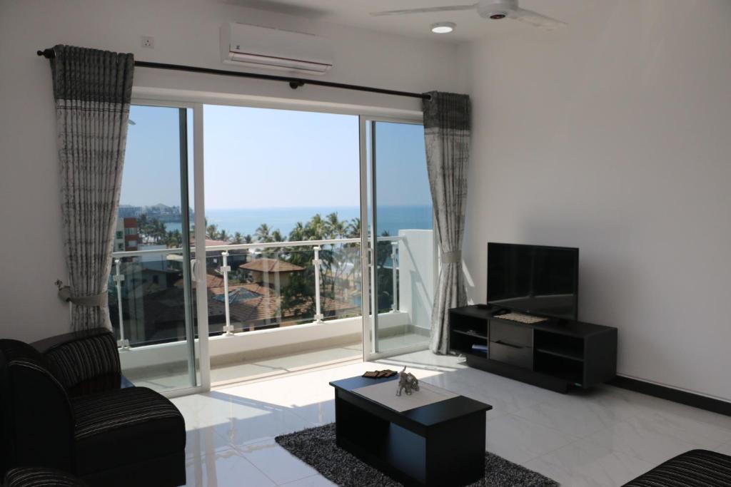 Lavinia Beach House photo 3