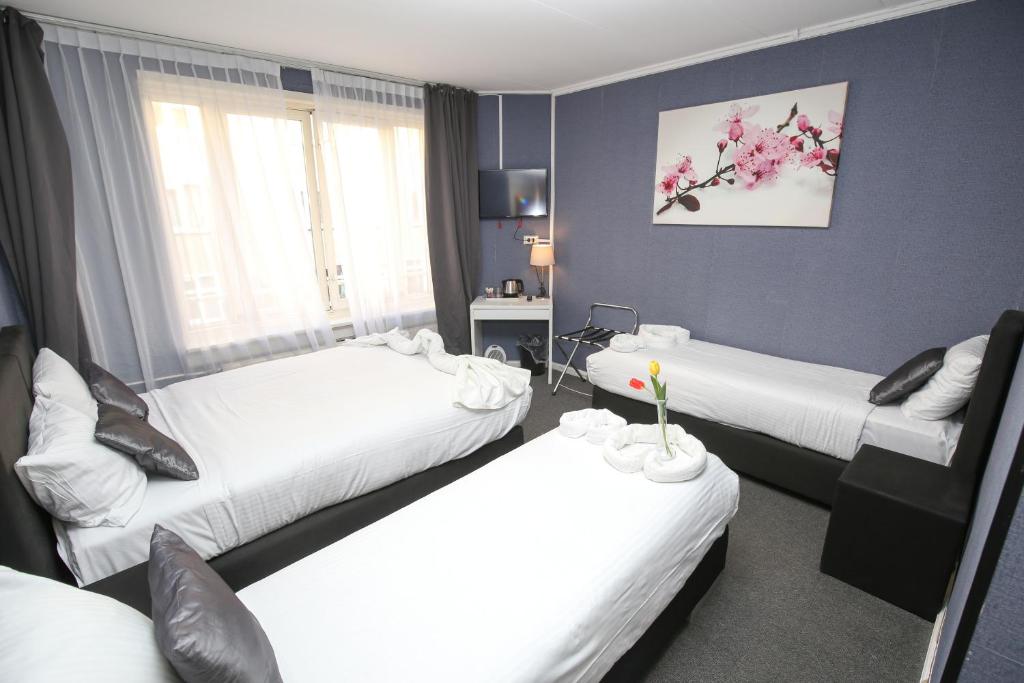 Четырехместный (Четырехместный номер с собственной ванной комнатой), Budget Hotel Flipper