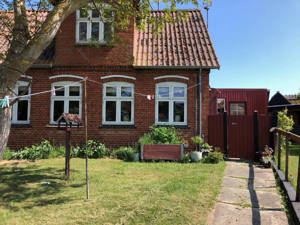 Det lille røde hus photo 1