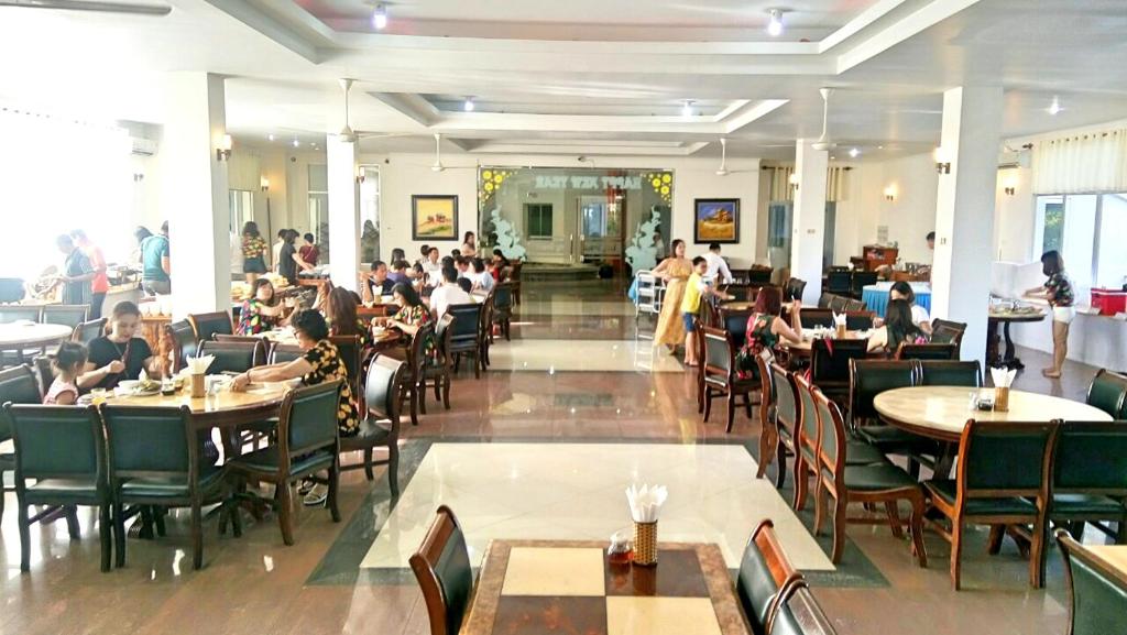 Khách Sạn Long Beach  