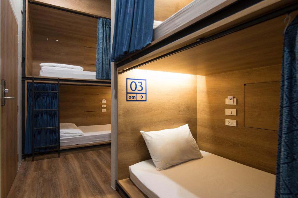 Номер (Кровать в общем 4-местном номере для мужчин и женщин), Natee Hostel