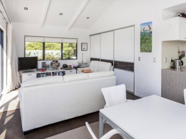 Hahei Beach Apartment photo 3