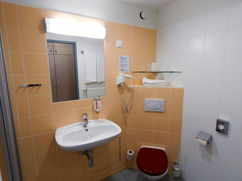 Одноместный (Одноместный номер с основными удобствами), Kolping Wien Zentral