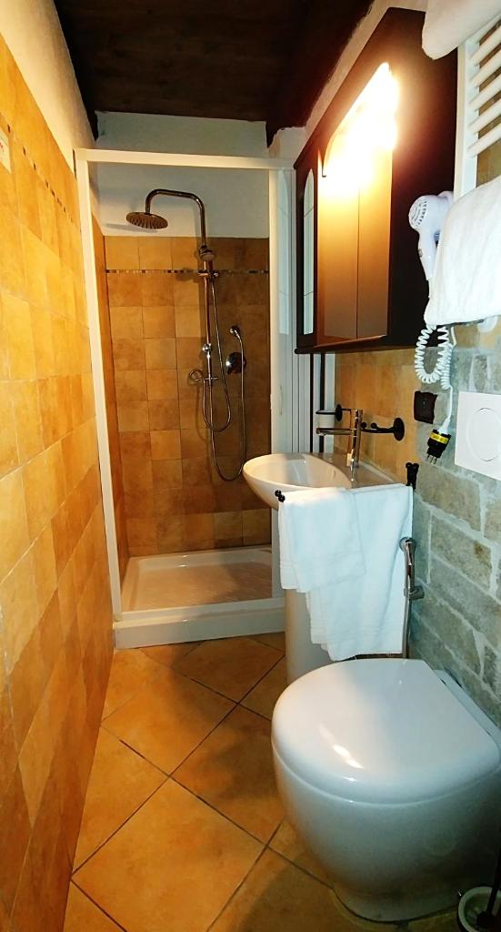 Chalet Sul Lago Hotel In Montagna photo 3