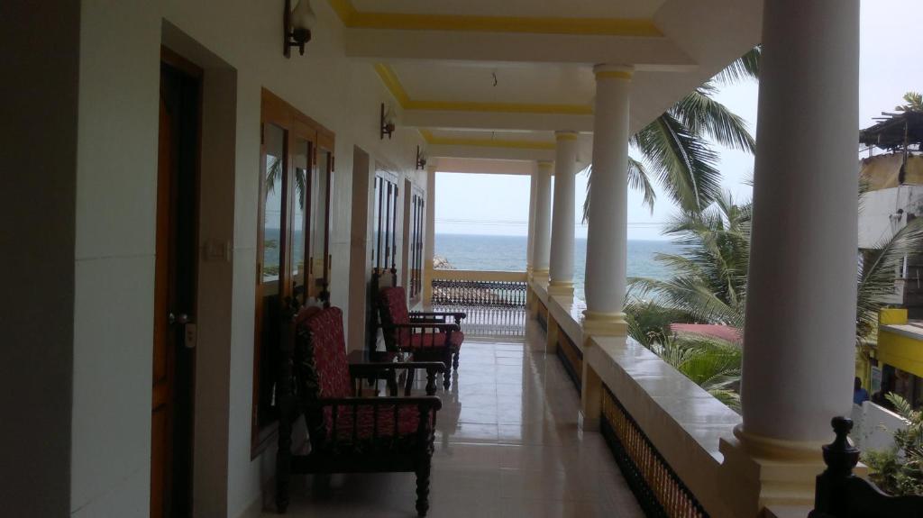 Двухместный (Двухместный номер Делюкс с 1 кроватью), Beach Florra Inn