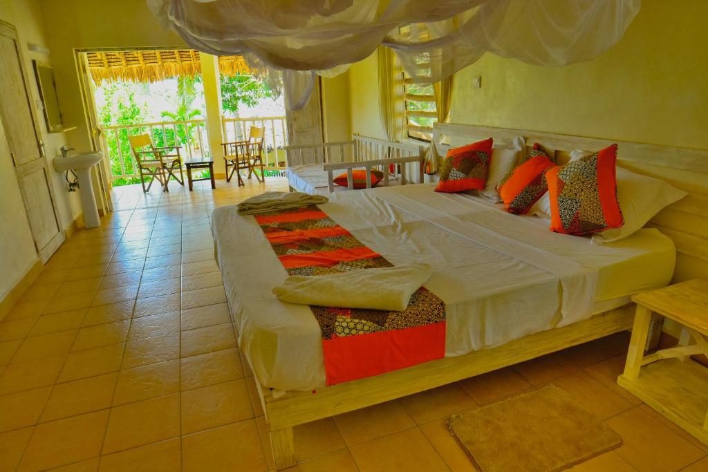Upani in Diani photo 4