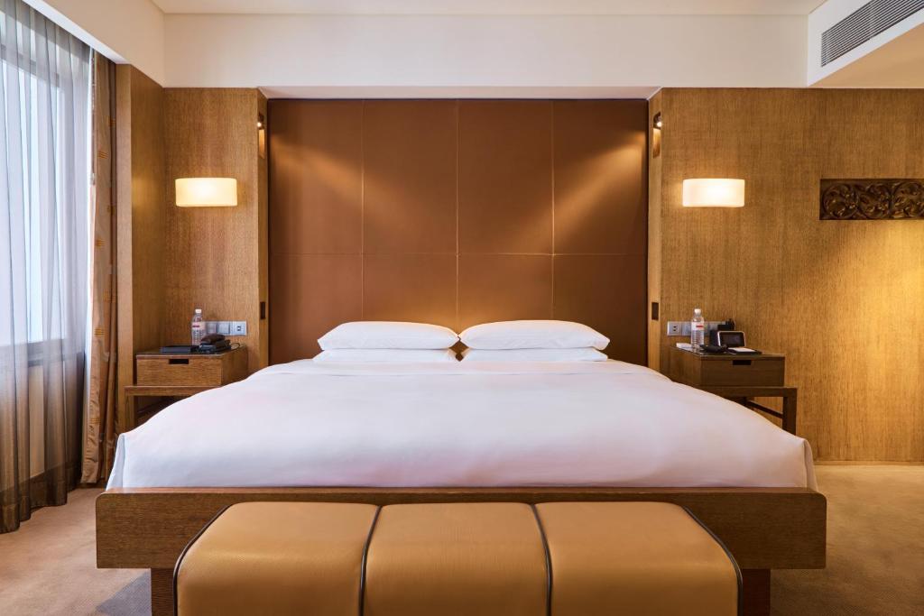 Сьюит (Гранд Люкс Corp), Grand Hyatt Singapore