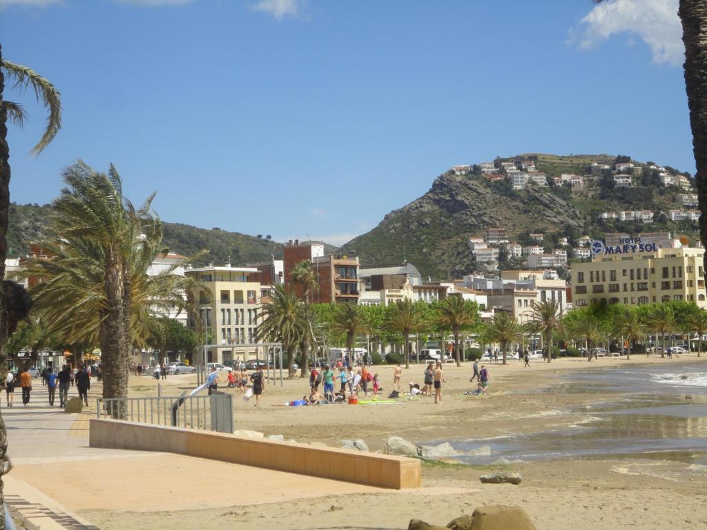 Apartaments Estudis Els Molins photo 2