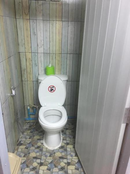 Номер (Общий номер для мужчин и женщин с 8 кроватями), VR Hostel