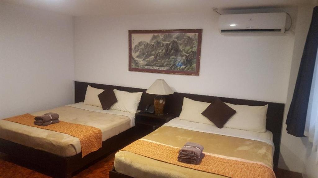 Четырехместный (Четырехместный номер), Gervasia Hotel Makati
