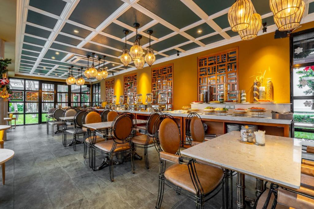 Khách Sạn Somerset Serviced Residences