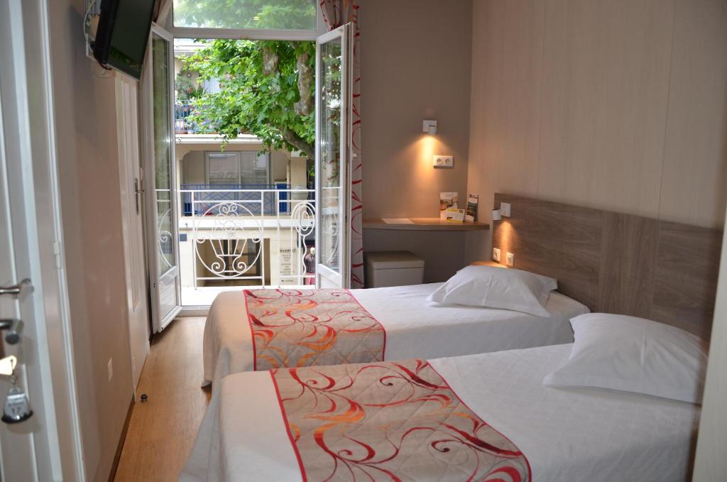 BRIT HOTEL Confort Le Revest Sainte Maxime