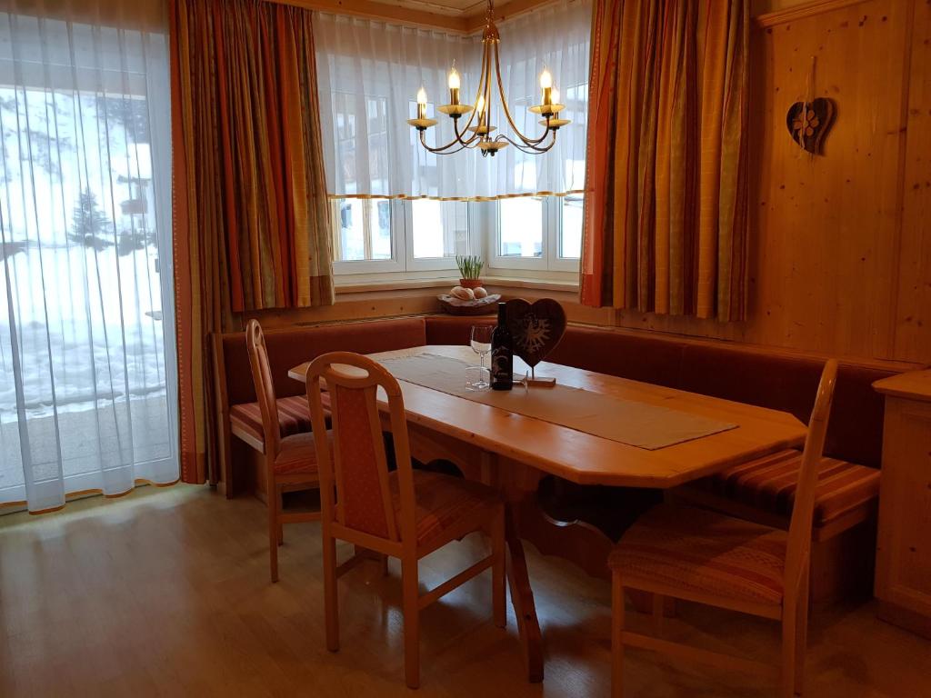 Alpina Appartement photo 4