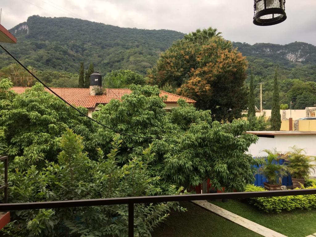 Hostal Aquismon photo 2