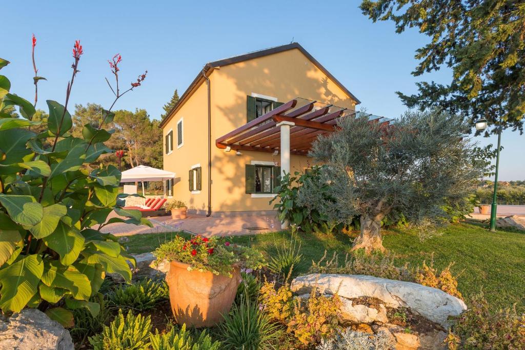 Villa Primorje photo 3