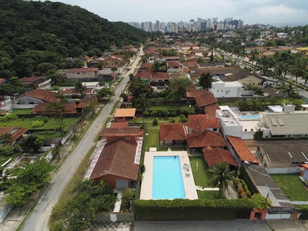 O Melhor Chalé da Praia do Guaiúba, com Churrasqueira e Piscina Gigante photo 3