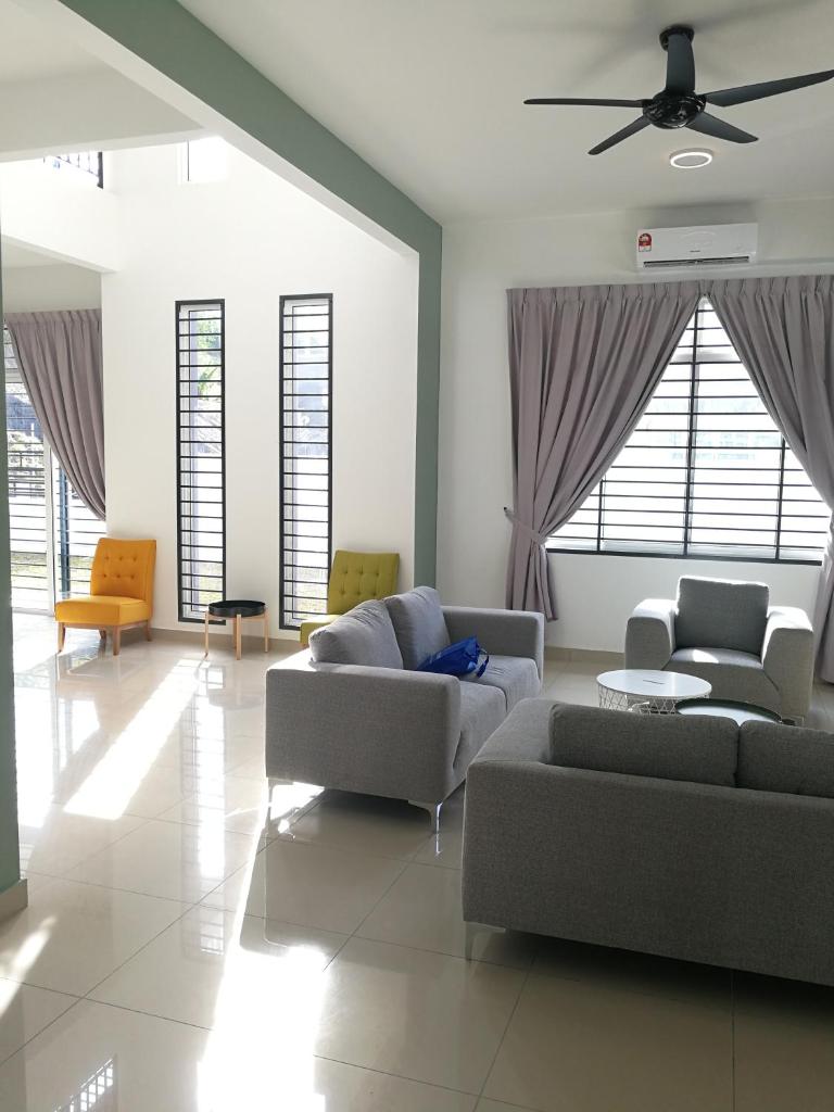 Desaru Arcadia Semi D Room Rental Available