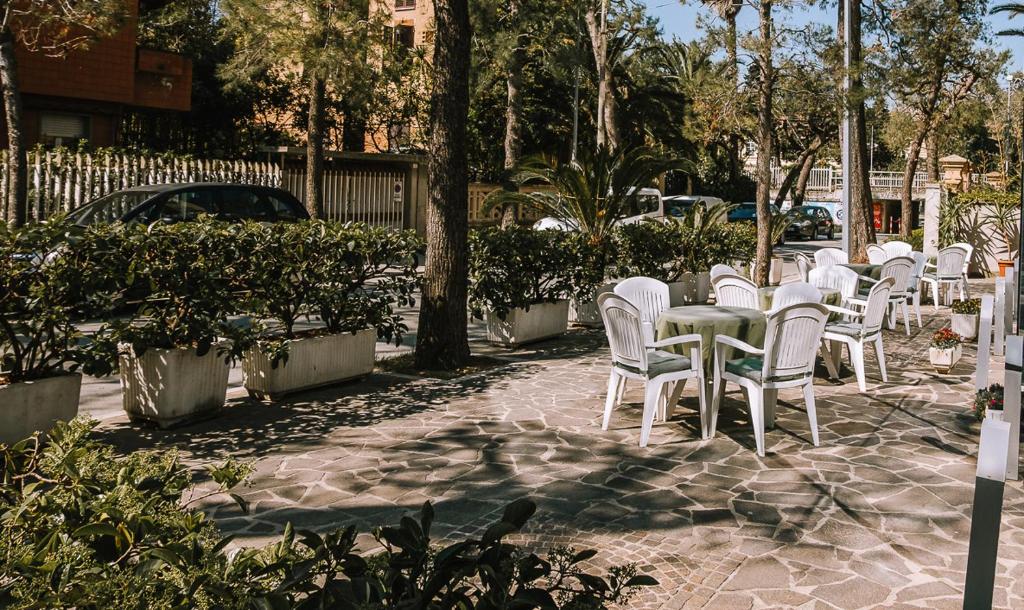 Hotel Garden photo 1