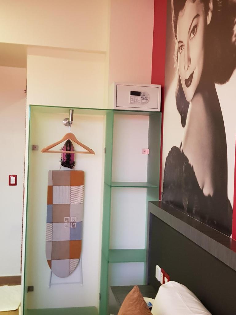 Сьюит (Представительский номер), Hotel Hollywood
