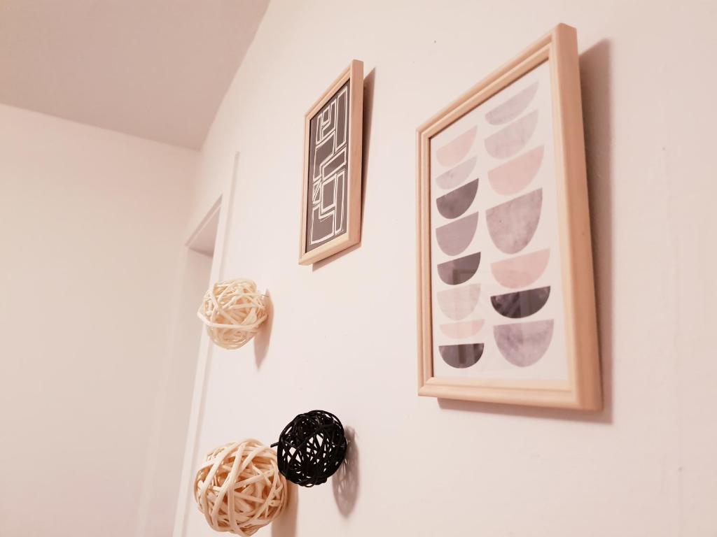 25mn to HH-2BR Kitchen&Netflix photo 4